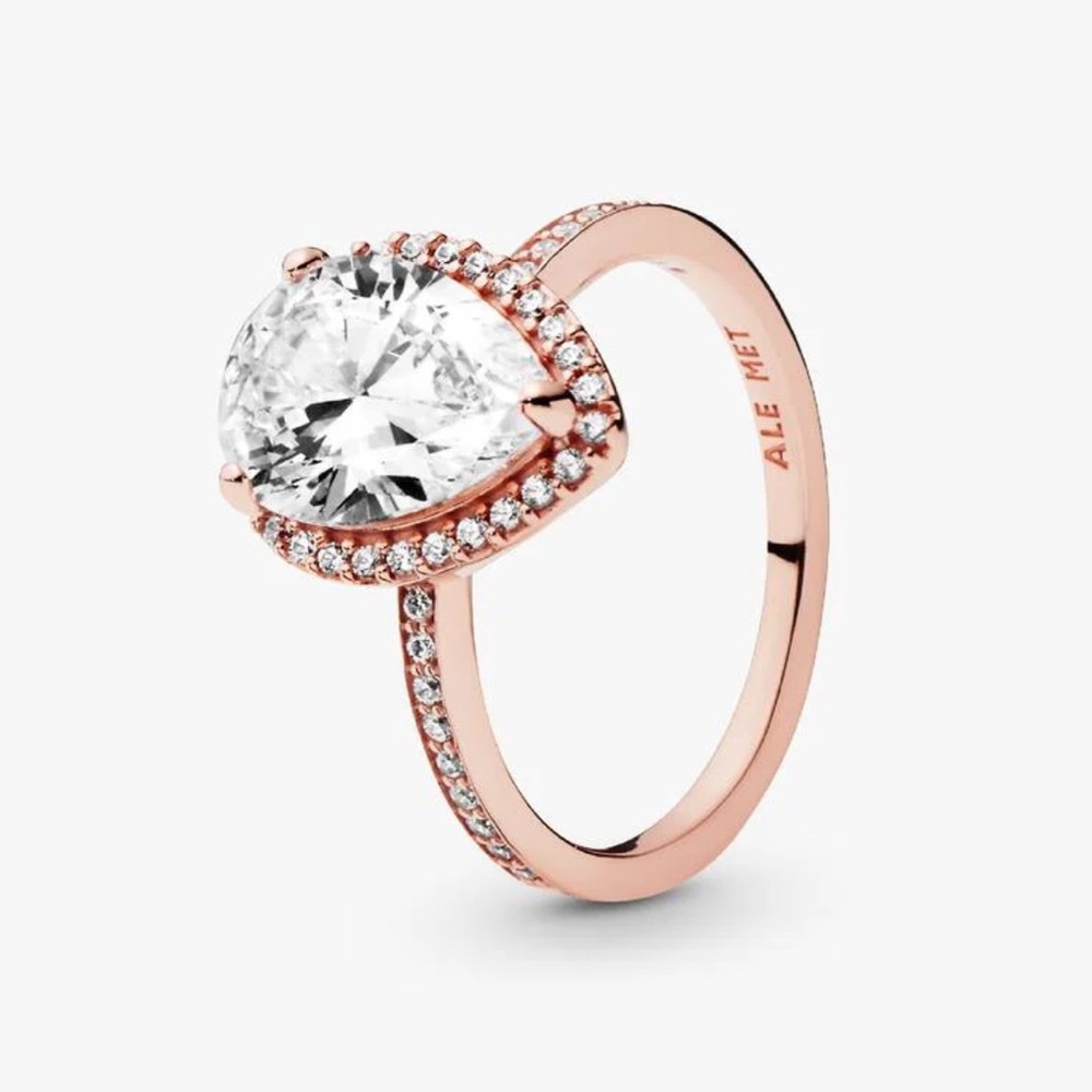Pandora Sparkling Teardrop Halo Ring Rose Gold size 4.5 (48)